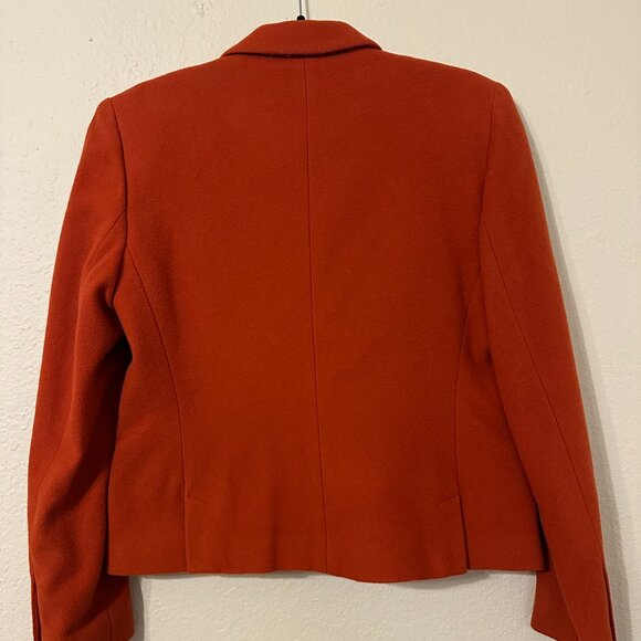 Vintage Harvé Benard Rust Orange Wool Blazer – Cropped Tailored Jacket - Picture 4 of 12